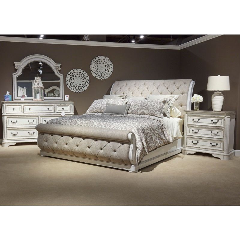 Liberty Furniture Magnolia Manor Queen Uph Sleigh Bed