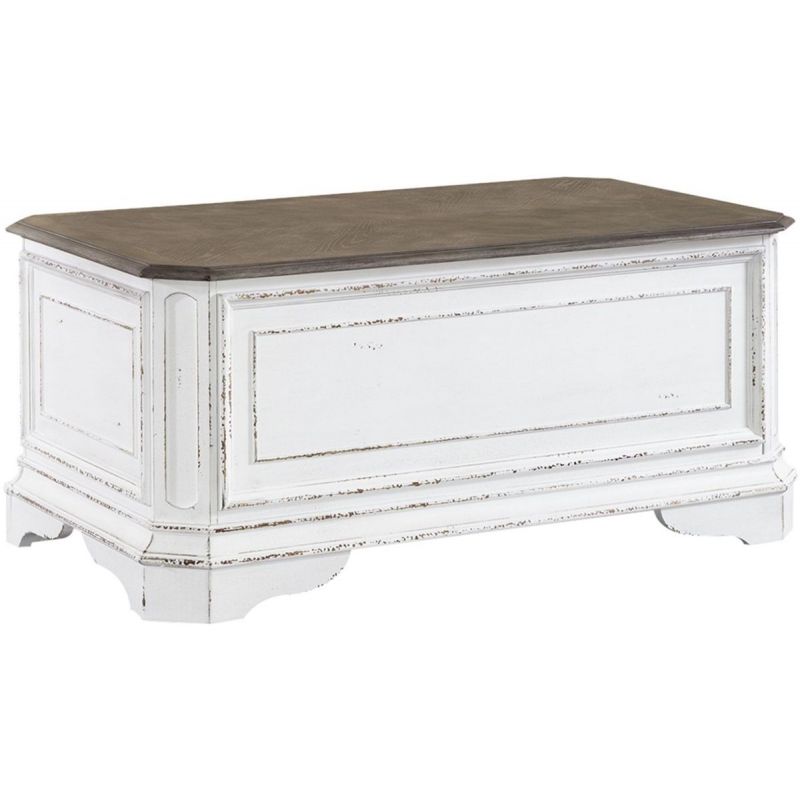 Liberty Furniture Magnolia Manor Storage Trunk - Thumbnail 4