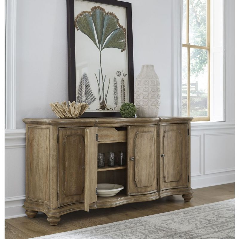 Weston Hills 4 Door Buffet - Thumbnail 5