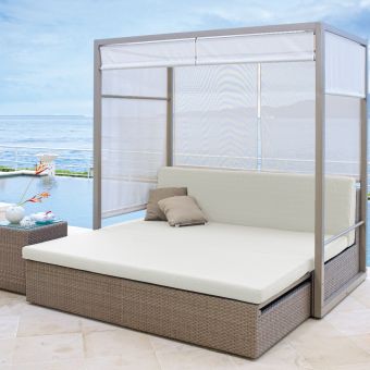 Skyline Design Coast Daybed With Cushion