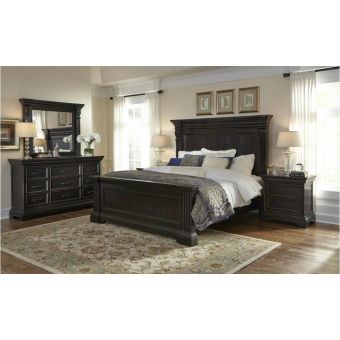 Pulaski Furniture Caldwell Panel Bedroom Set, Queen